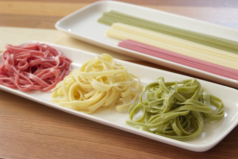 ベジパスタ　ほうれん草のタリアテッレ（平麺19cm）